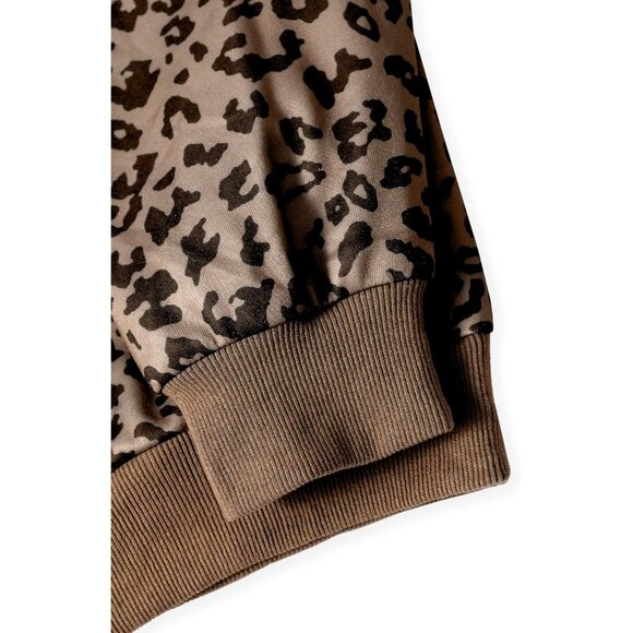 ⚡Women Brown Leopard Imported Graphic Crewneck Long Sleeve Pullover Sweatshirt - Picture 5 of 5